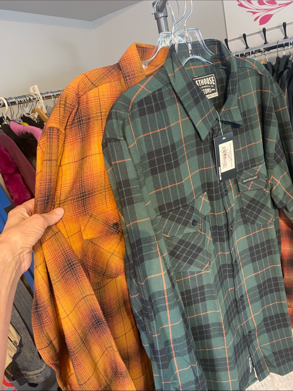 Sthouse Ton's Green Plaid Men's Button-Up Shirt